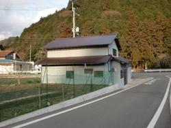 It is a house and warehouse facing the main road. Remodeling is required. — Image 4, Taka, Hyogo