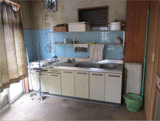 Used detached house Kure Line Akitsu Station / 16 minutes on foot     - Thumbnail 4