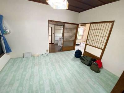 It is a one-storey property where you can feel the atmosphere of the four seasons close to you. — Image 3, Shimokitayama, Nara