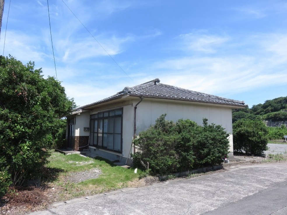 Coastal House for Sale in Bungotakada - 4DK with Sea Access - Thumbnail 3