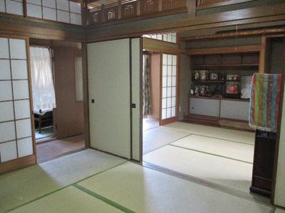 An old private house with a kitchen garden. — Image 2, Uchiko, Ehime