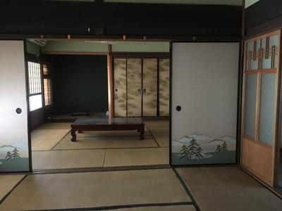 Spacious 6DK House with Extensive Land in Takehara, Hiroshima — Image 2, Takehara, Hiroshima