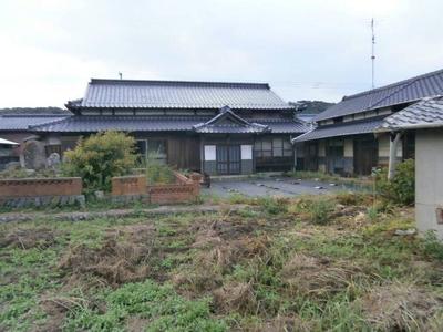 Traditional 8DK House with Large Land Plot in Chikujo, Fukuoka — Image 1, Chikjo, Fukuoka