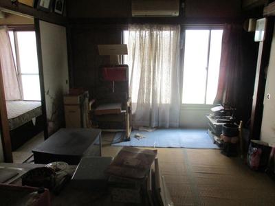 City center. Good access. — Image 4, Uchiko, Ehime
