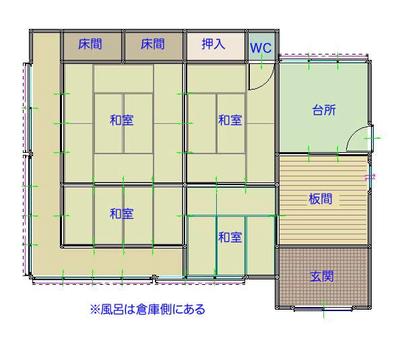 A green house surrounded by nature. — Image 1, Uchiko, Ehime