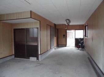 There is a "detachment" on the site. near the sea. — Image 3, Uchiko, Ehime