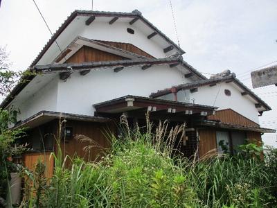 Located in a quiet residential area. — Image 1, Uchiko, Ehime