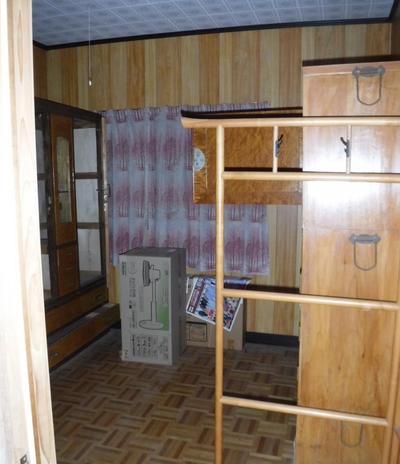 Located near the sea, with a steel-framed building and warehouse. — Image 4, Uchiko, Ehime