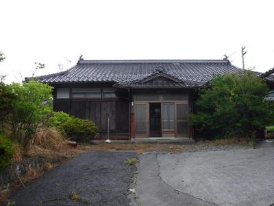 A detached house with a tranquil countryside view. Good access, close to the city. — Image 1, Uchiko, Ehime