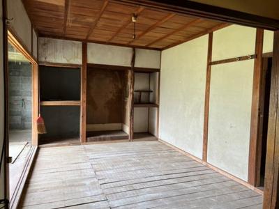 Traditional 6DK House in Quiet Miyoshi City Neighborhood — Image 4, Miyoshi, Tokushima