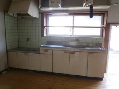 JR Nippou Line Tsuiki Station / 6 minutes by car JR Nippou Line Tsuiki Station / 6 minutes by car — Image 3, Chikjo, Fukuoka