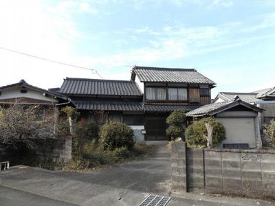 The garden is also large and quiet place and building area: 93.5 square meters (28.3 tsubo) on the first floor, 30 square meters (9 tsubo) on the second floor, somewhat repair required: user burden, — Image 1, Buzen, Fukuoka