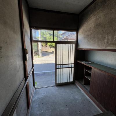 Ainokaze Toyama Railway Isurugi Station / 75 minutes on foot — Image 4, Oyabe, Toyama