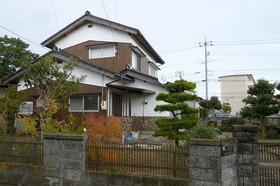 150m to post office, 400m to convenience store, 570m to supermarket. — Image 1, Sakaiminato, Tottori