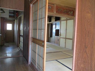 Gotanda Yushima! A house in a quiet residential area! !! Bus Gotandabashi stop 14 minutes Bus Gotandabashi stop 14 minutes — Image 2, Uchiko, Ehime