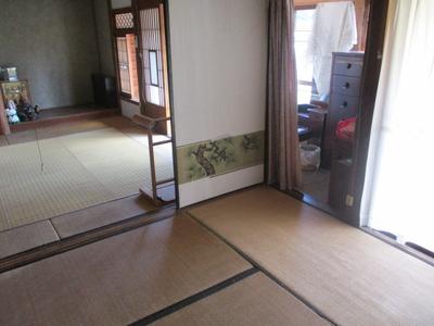 JR Karatsu Line Taku Station / 3.8km by car — Image 4, Taku, Saga