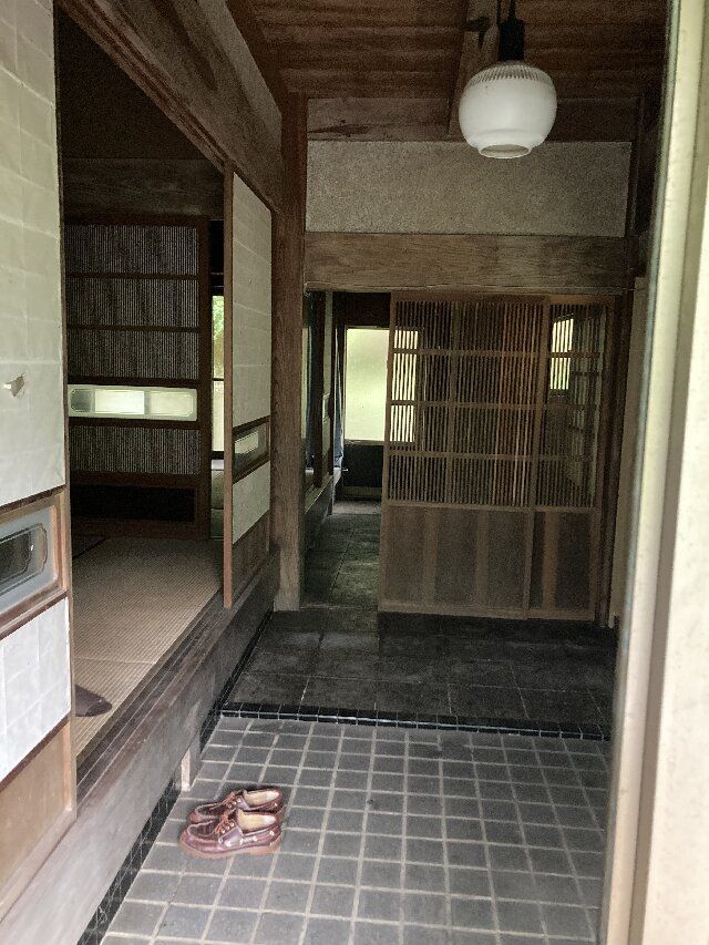1952 Traditional House in Shinshiro with 239.6m² Land - Image 1
