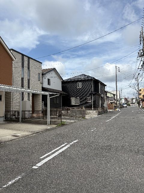 2LDK House in Ōbu City with 116m² Land - Thumbnail 2