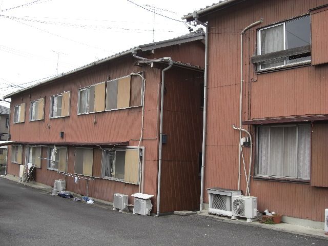 2K Apartment for Rent in Handa City, Aichi Prefecture - Thumbnail 2