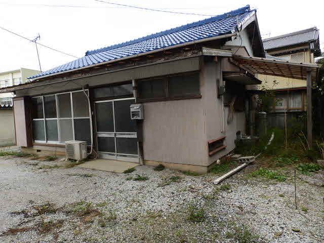 2DK House in Shinshiro with 165m² Land - Thumbnail 2