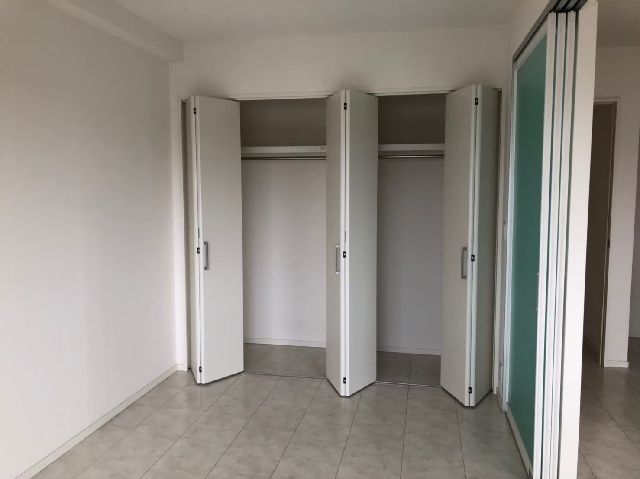 2LDK Apartment Rental in Kanie Town near JR Station - Thumbnail 2