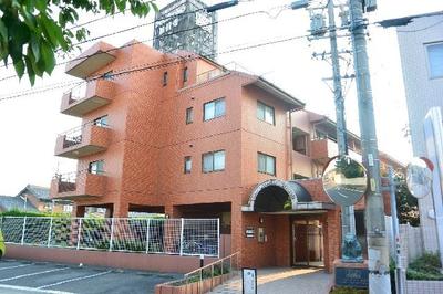 3LDK Apartment in Ama City near Jimokuji Station — Image 1, Ama, Aichi