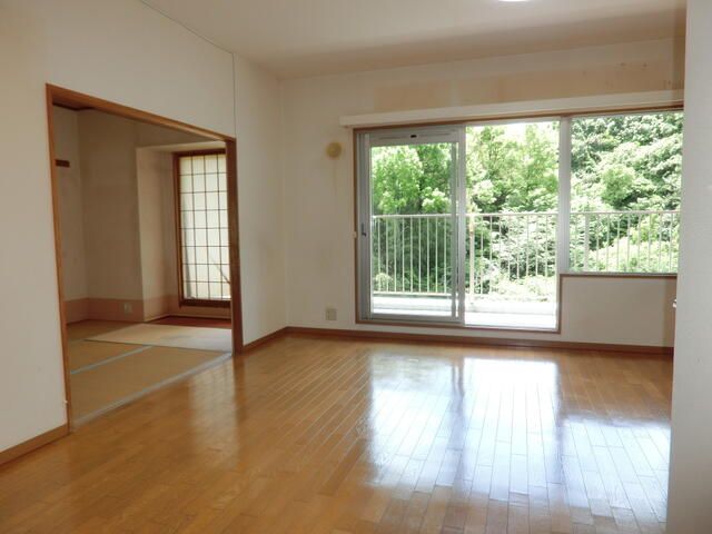 3SLDK Apartment for Sale in Kochi City, Kochi - Thumbnail 2
