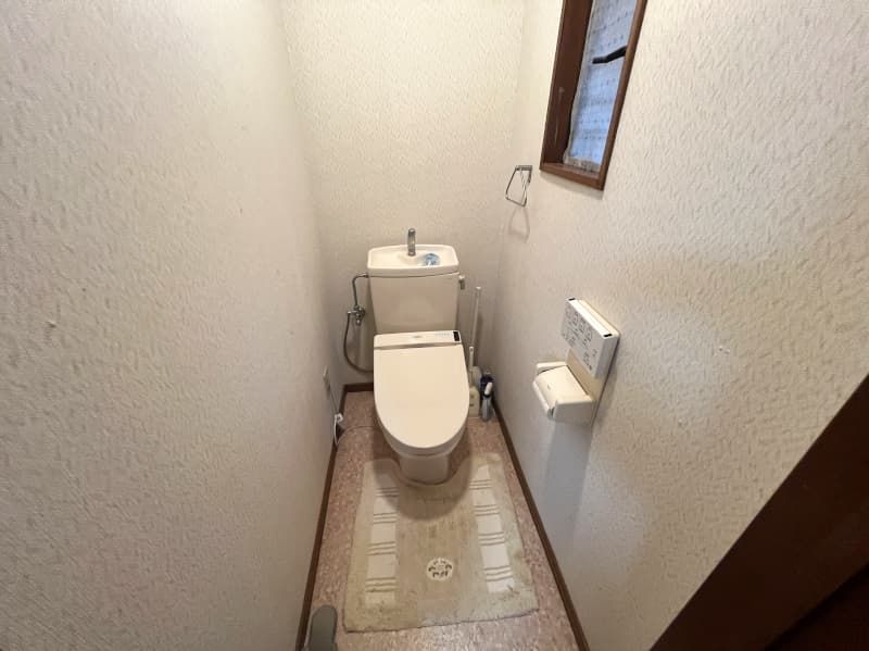 Single-Story House with Bay Views in Yugawara - Thumbnail 2