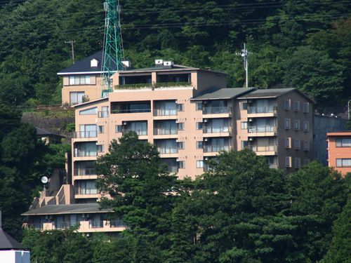 2LDK Resort Condominium in Hakone with Hot Spring Bath - Image 1