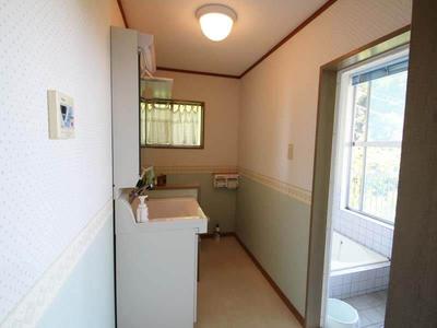 2LDK House for Sale in Atami with Sea View - 43m² — Bathroom, Atami, Shizuoka