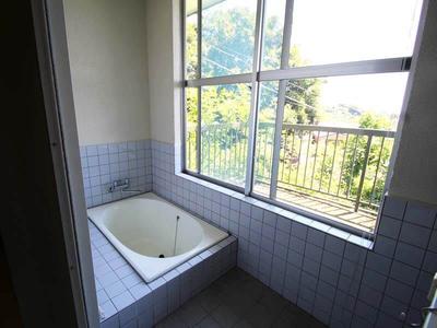 2LDK House for Sale in Atami with Sea View - 43m² — Bathroom, Atami, Shizuoka