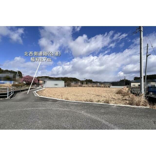 Residential Land for Sale in Konan City, Kochi - 1,735.53 sqm - Thumbnail 2