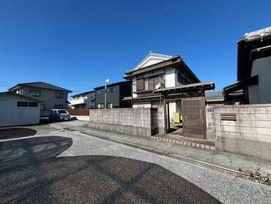 11LDK Family Home on 1000+ sqm Land in Kainan, Kochi - Thumbnail 2