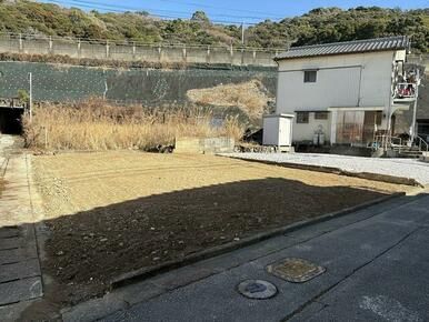 Residential Land for Sale in Konan City, Kochi - 116.80 sqm - Thumbnail 4