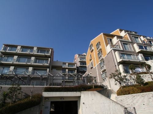 Royal Villa Atami 2LDK+N Condo with Onsen & Bay Views - Thumbnail 2
