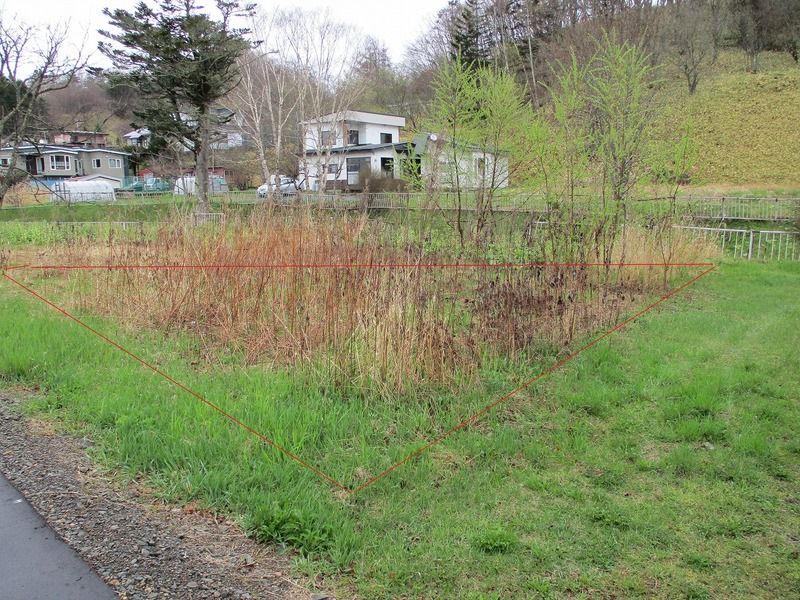 Land for Sale in Shiranuka Town, Hokkaido - 215 sqm - Thumbnail 2