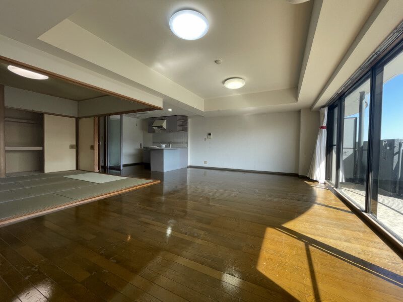 Cour Villa Atsugawa 2LDK Resort Condo with Onsen & Ocean View - Thumbnail 3