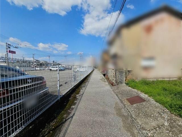 Residential Land for Sale in Kochi City, 60.53 sqm Corner Lot - Thumbnail 4