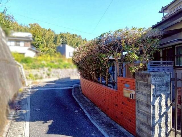4K Detached House in Kochi City with Garden - 74.02 sqm - Thumbnail 2