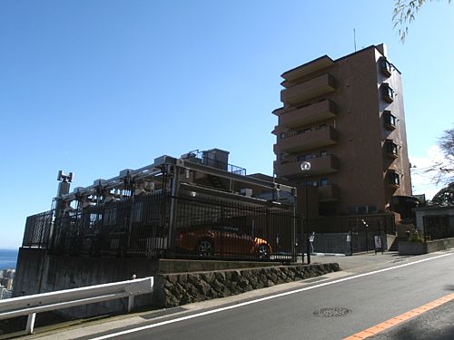 Lions Mansion Atami Baien No. 2 3DK Apartment with Onsen - Thumbnail 3