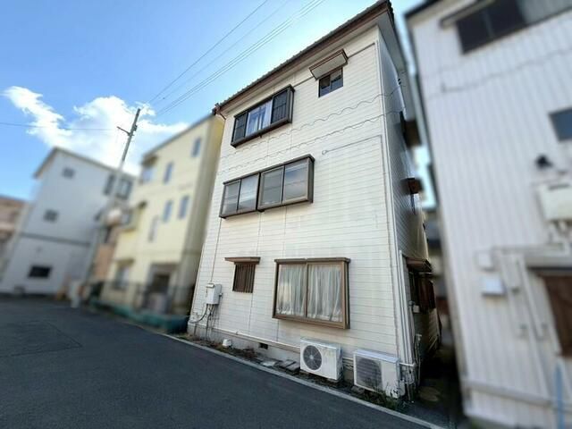 5LDK Steel House for Sale in Kōchi City with Parking - Thumbnail 2