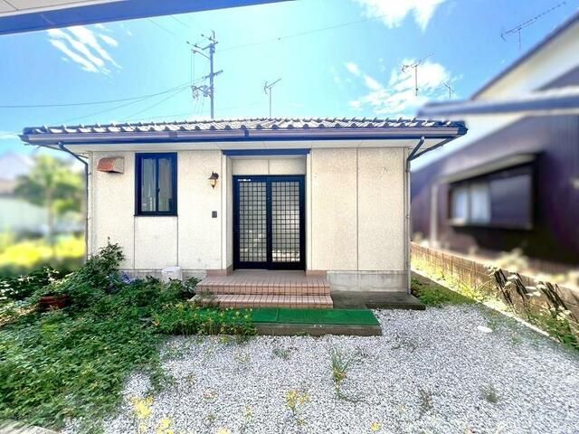 Modern 3LDK House for Sale in Kochi City, Nagahama - Thumbnail 2