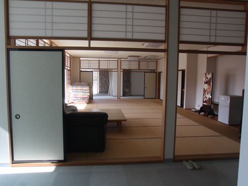 Bella Vista Minami Hakone 2LDK Apartment Hot Springs - Thumbnail 2