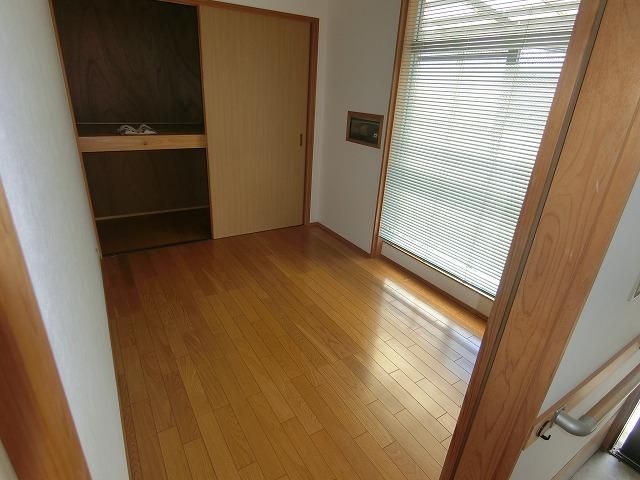 6DK House for Sale in Kochi City, Motomiya-cho, 160 sqm - Thumbnail 3