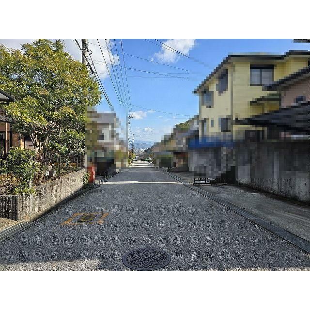 4LDK Light-Gauge Steel House in Kochi City's Shiomidai - Thumbnail 4