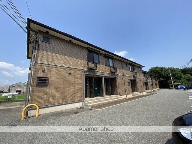 1R Apartment for Rent in Himeji, Hyogo - 33.96 sqm - Thumbnail 2