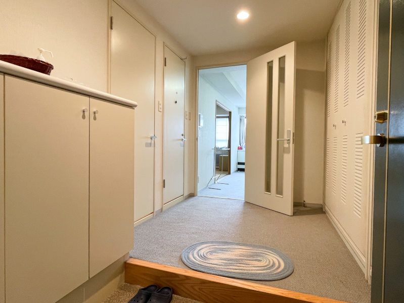 Lions Mansion Ishiuchi Maruyama 1DK Resort Condo for Sale - Thumbnail 3
