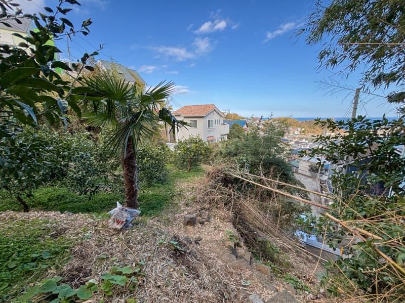 Land for Sale in Manazuru with Port Views | 1298m² Plot - Thumbnail 3