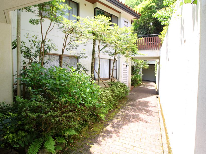 1LDK Resort Condo in Hakone with Onsen Access - Thumbnail 3