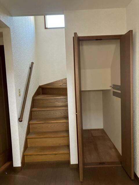 5DK Detached House for Sale in Nagahama, Kochi City - Thumbnail 4